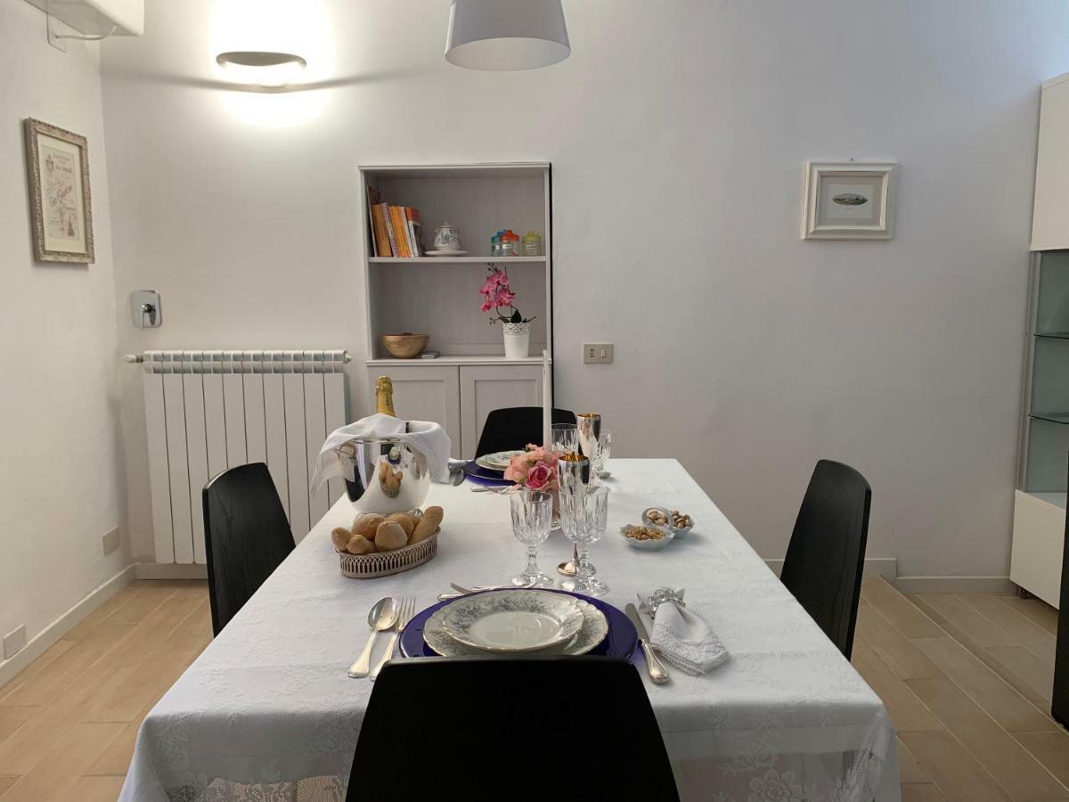 Temporary House Vicolo Colombina Apartment Bologna Luaran gambar